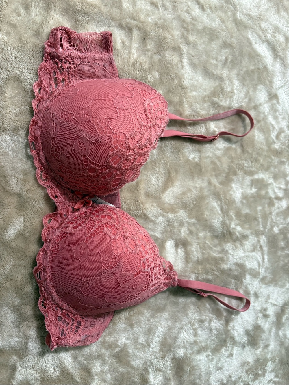 Marilyn Monroe Intimates Pink Floral Lace Push-Up Bra - Size 36B